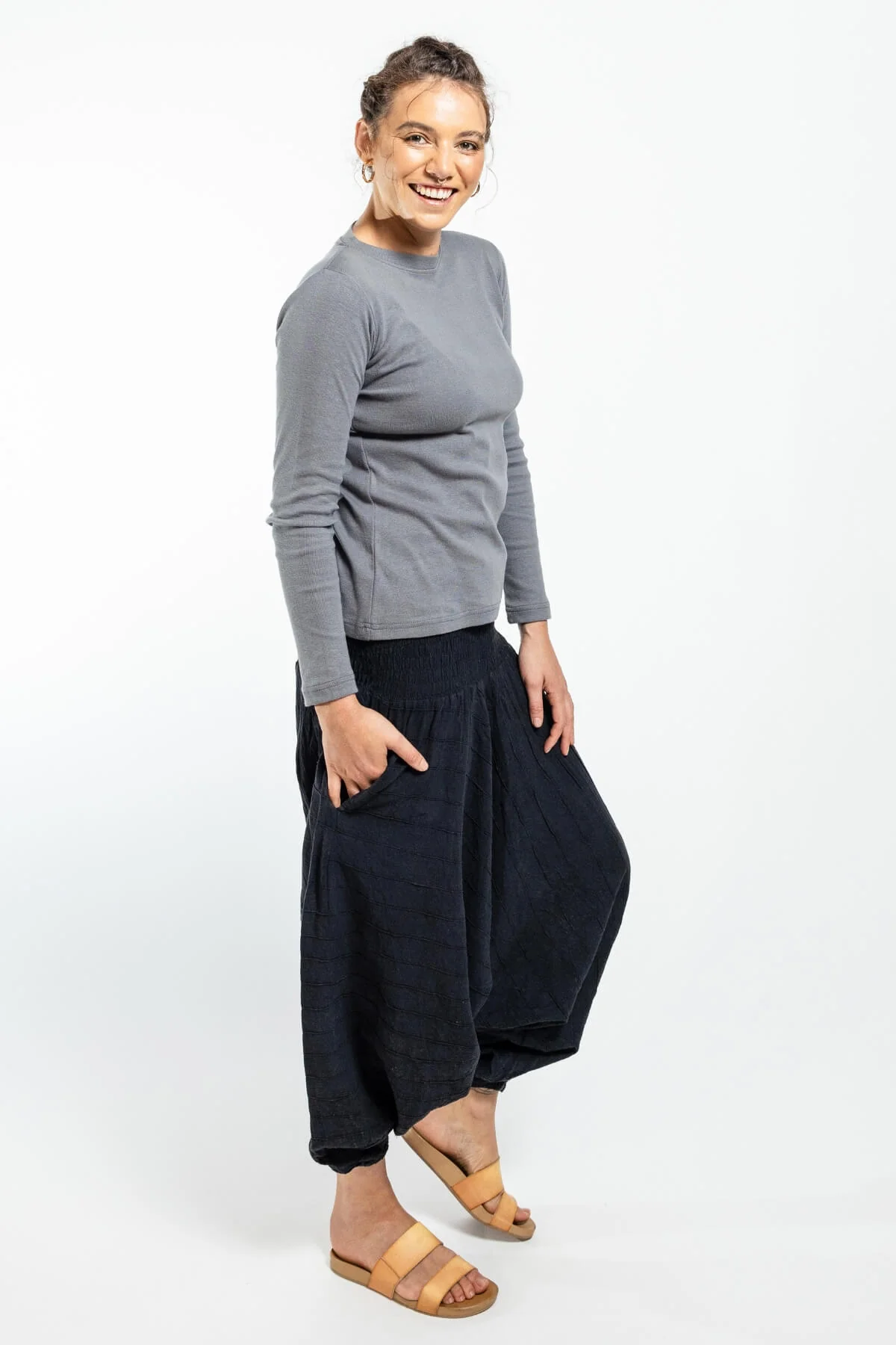 Low Crotch Pants - Pintuck - Image 40