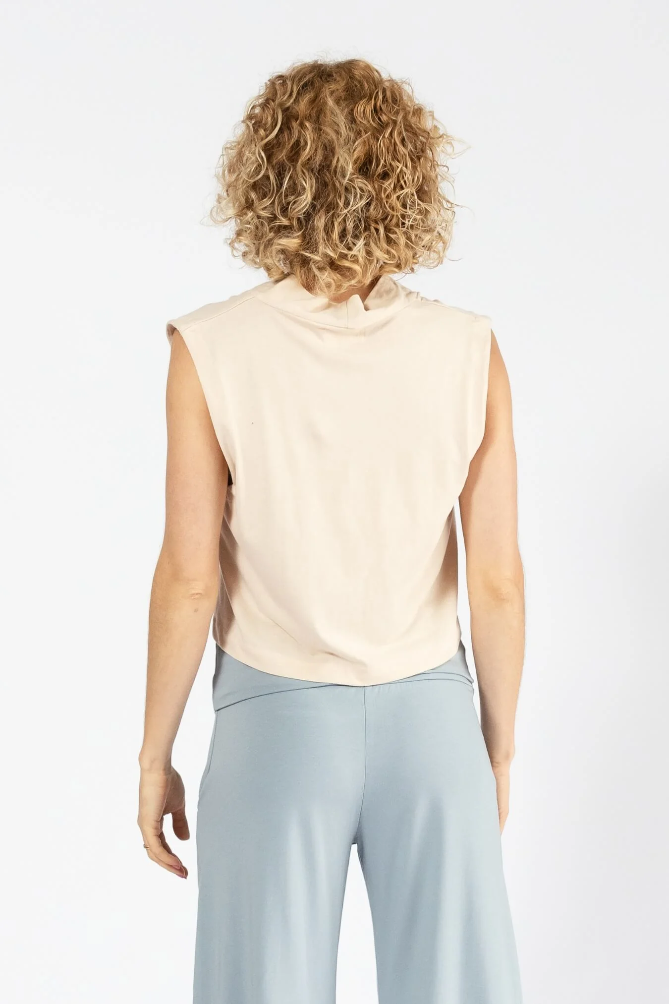 Ayumi Crop Top - Image 15