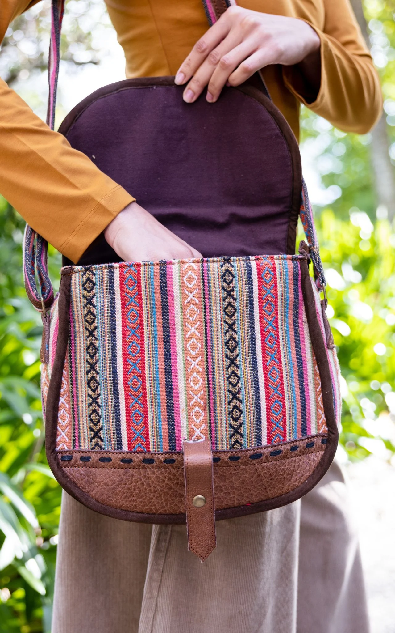 Buffalo Leather & Cotton Bag - Léon - Image 3