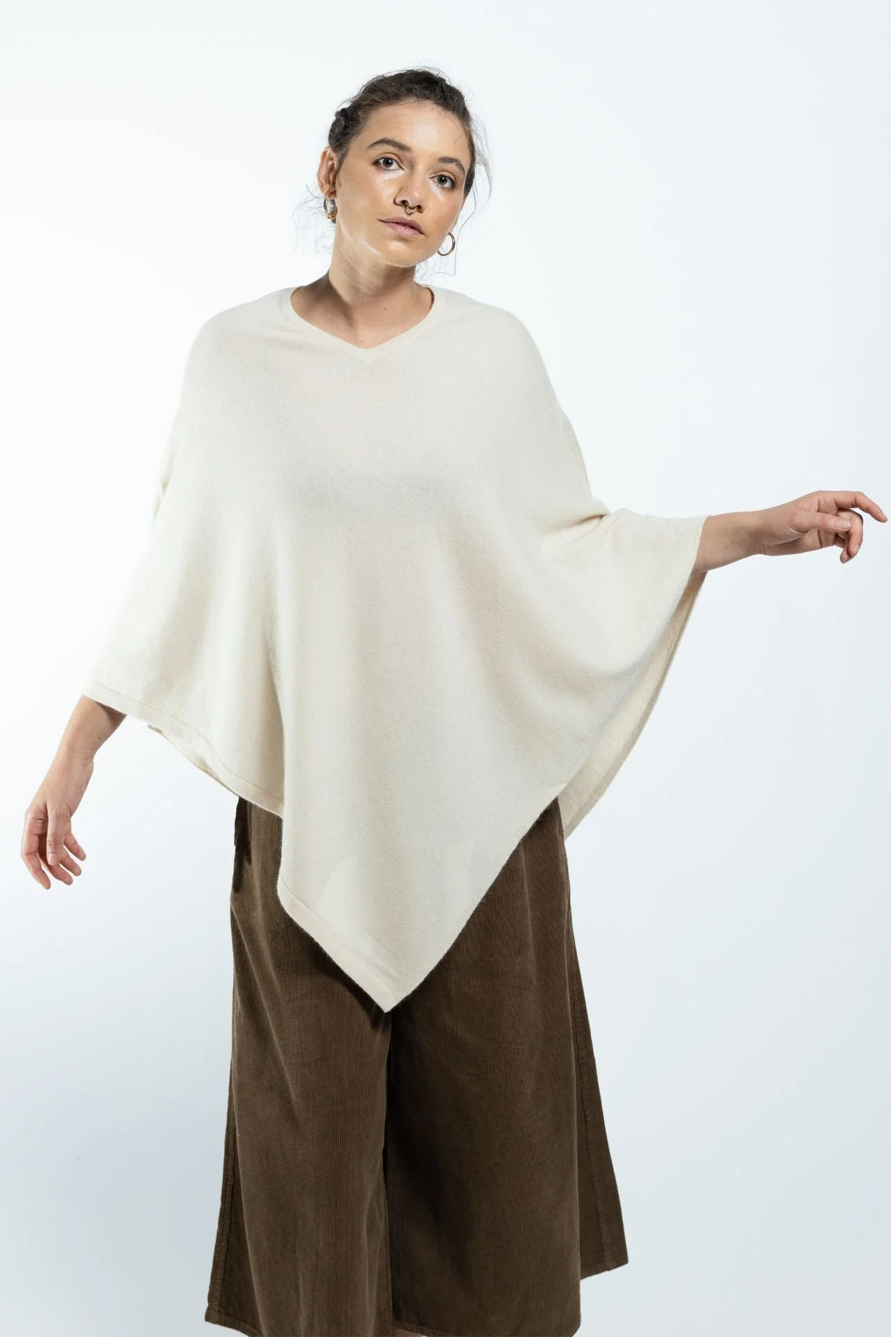 Cashmere Poncho - Image 20