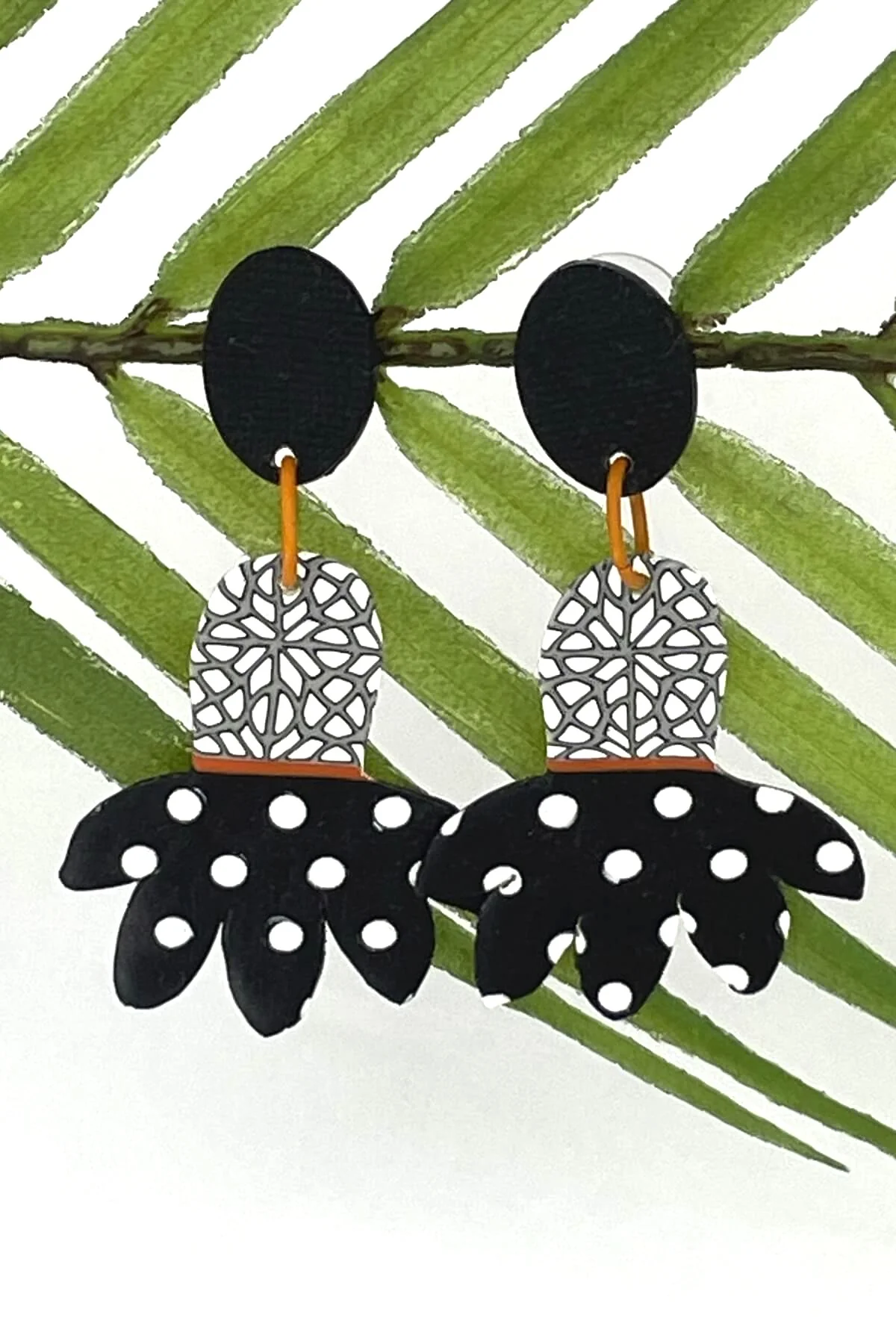 Disc Earrings - Petal - Image 3