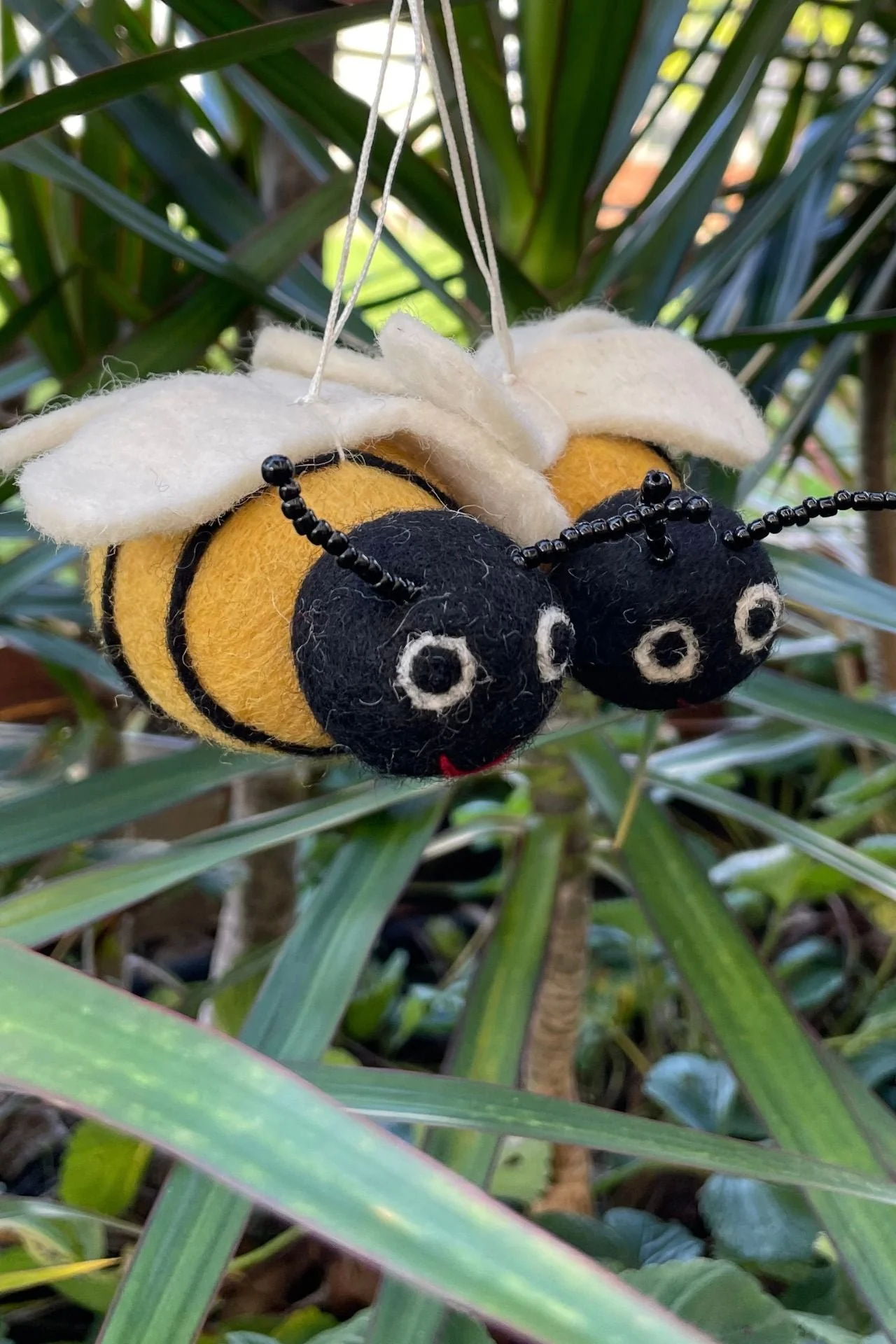 Felt Hanging Pollinators - Image 2