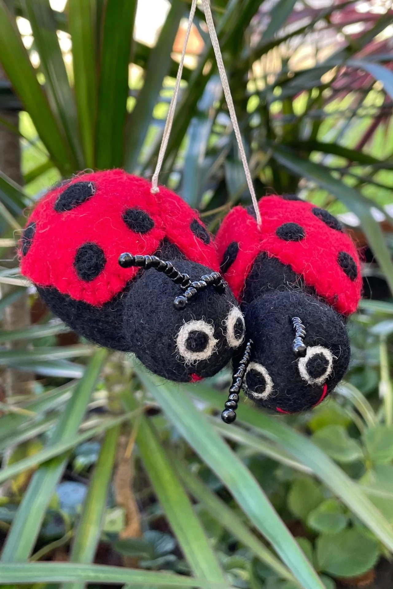 Felt Hanging Pollinators - Image 3