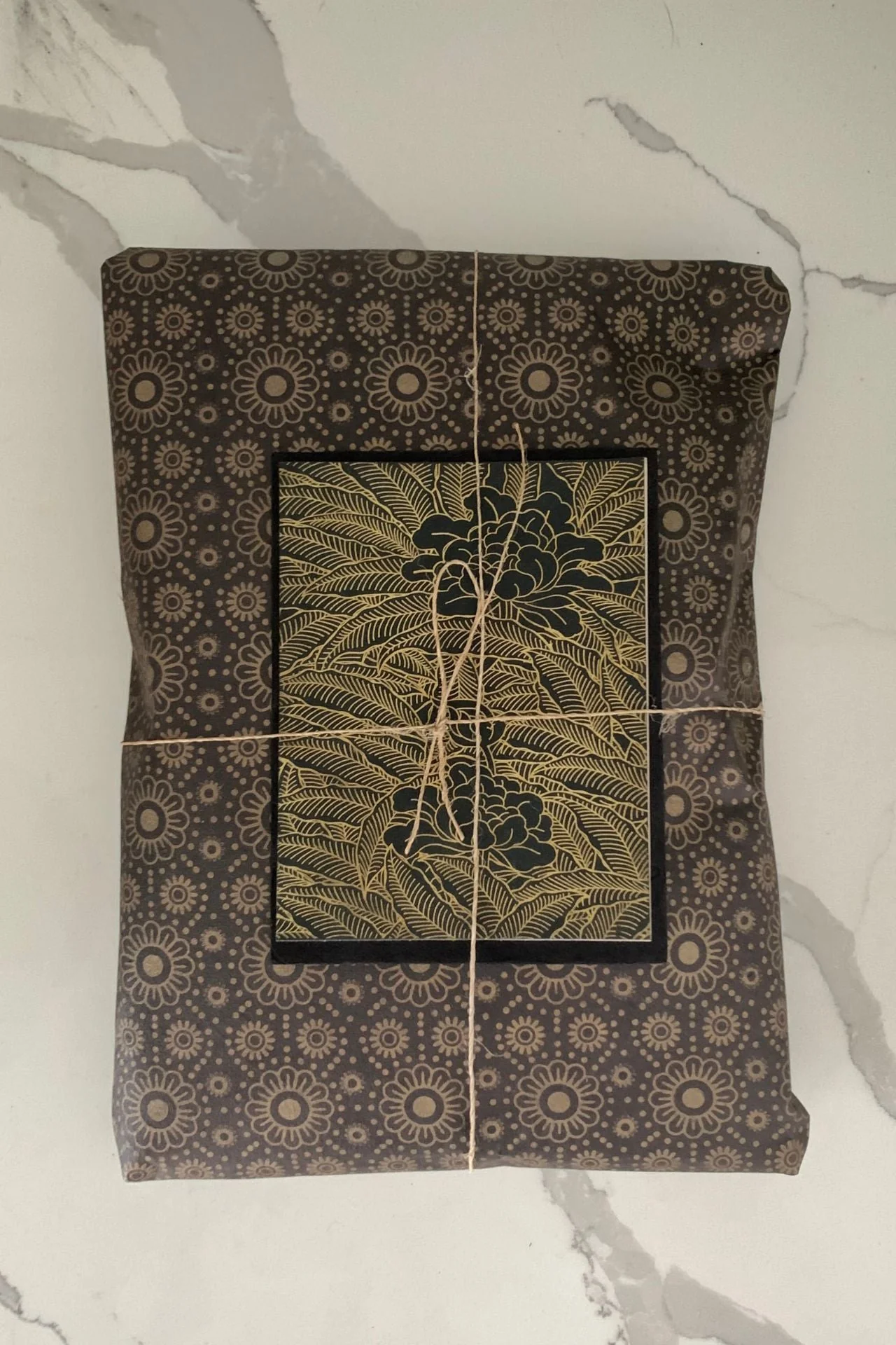 Gift Wrapping - Image 3