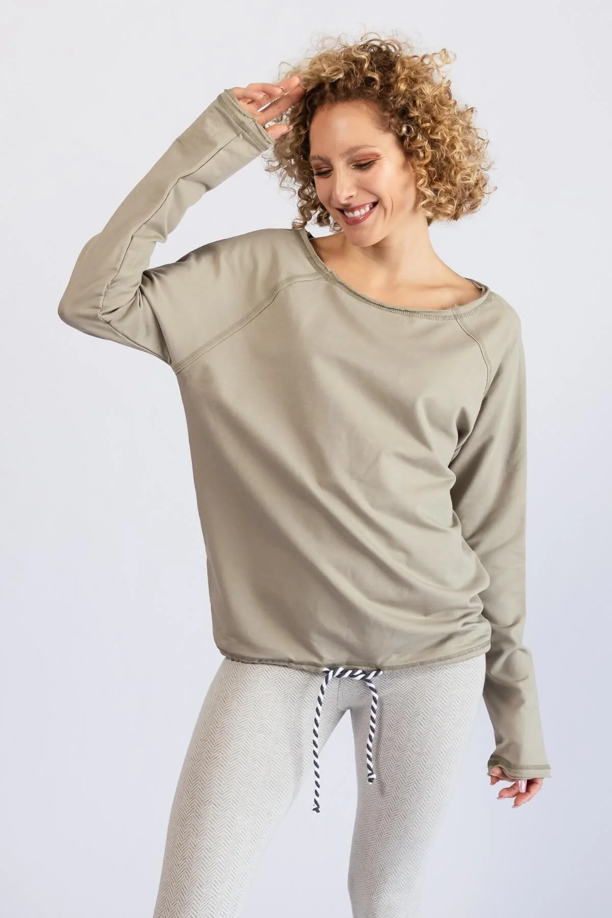 Oversized Sweater - Image 13