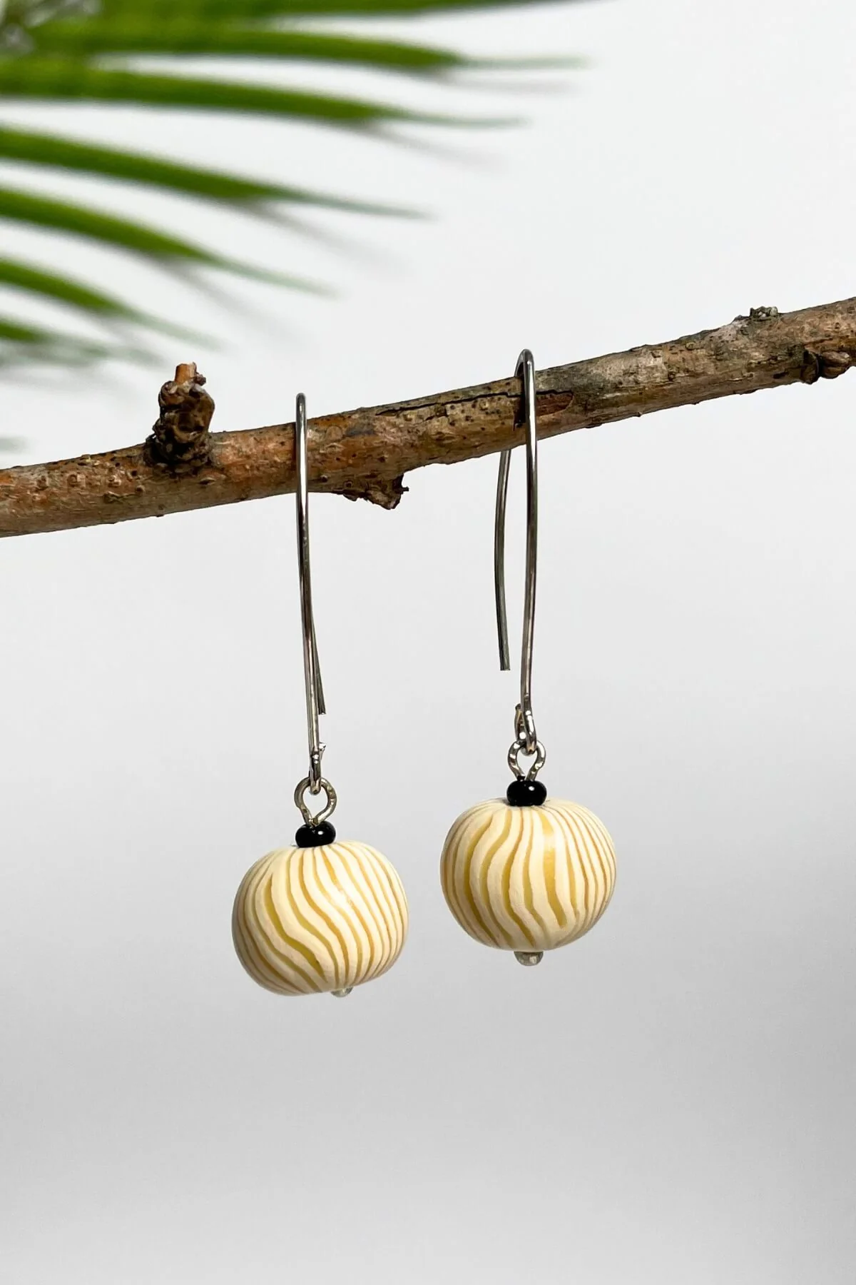 Single Drop Earrings - Cream Textured