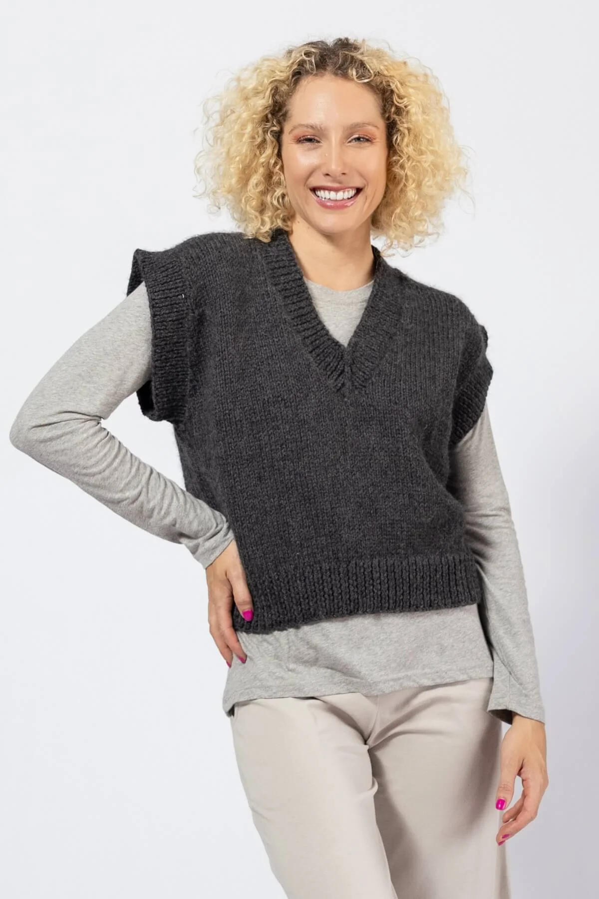 Cropped Merino Vest - Image 33
