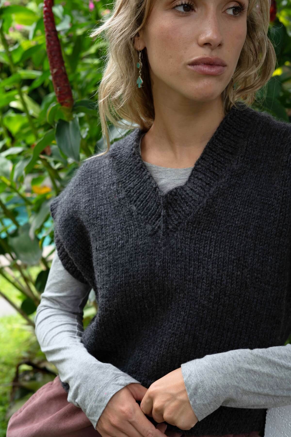 Cropped Merino Vest - Image 36