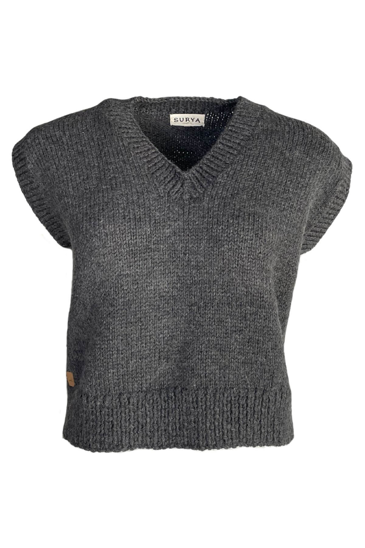 Cropped Merino Vest - Image 39